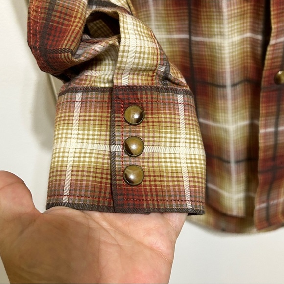 Pendleton Men's Brown Plaid Shirt - Picture 4 of 7